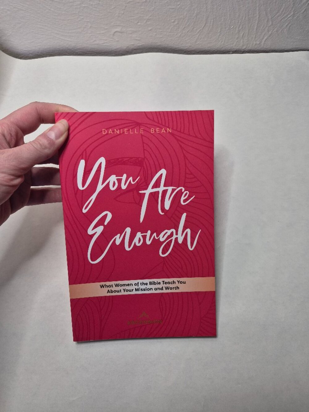 You Are Enough Danielle Bean Women of the Bible Paperback 9781945179488